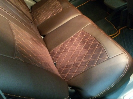 Авточехлы на Honda CR-V Авточехлы на Honda CR-V