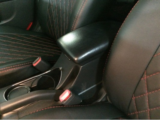 Авточехлы на Kia Cerato 2 Авточехлы на Kia Cerato 2