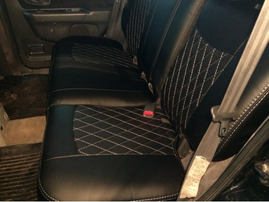 Авточехлы на Mitsubishi Pajero Sport Авточехлы на Mitsubishi Pajero Sport