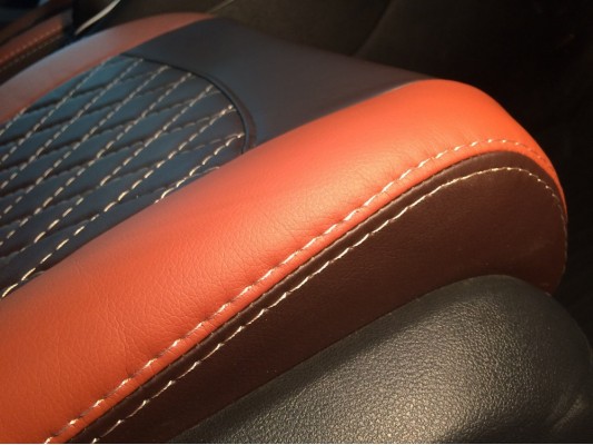 Авточехлы на Volkswagen Golf 6 Авточехлы на Volkswagen Golf 6