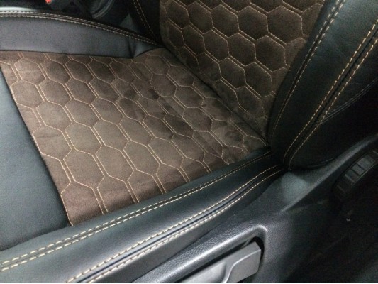 Каркасные авточехлы на Skoda Octavia A7 Каркасные авточехлы на Skoda Octavia A7